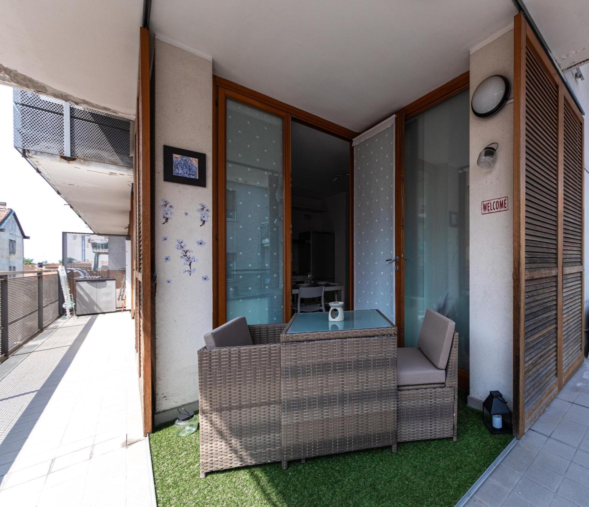 Appartamento Caterina A 5 Minuti Da Milano Fiere E San Siro Con Wifi-Netflix-Free Parking Exterior foto